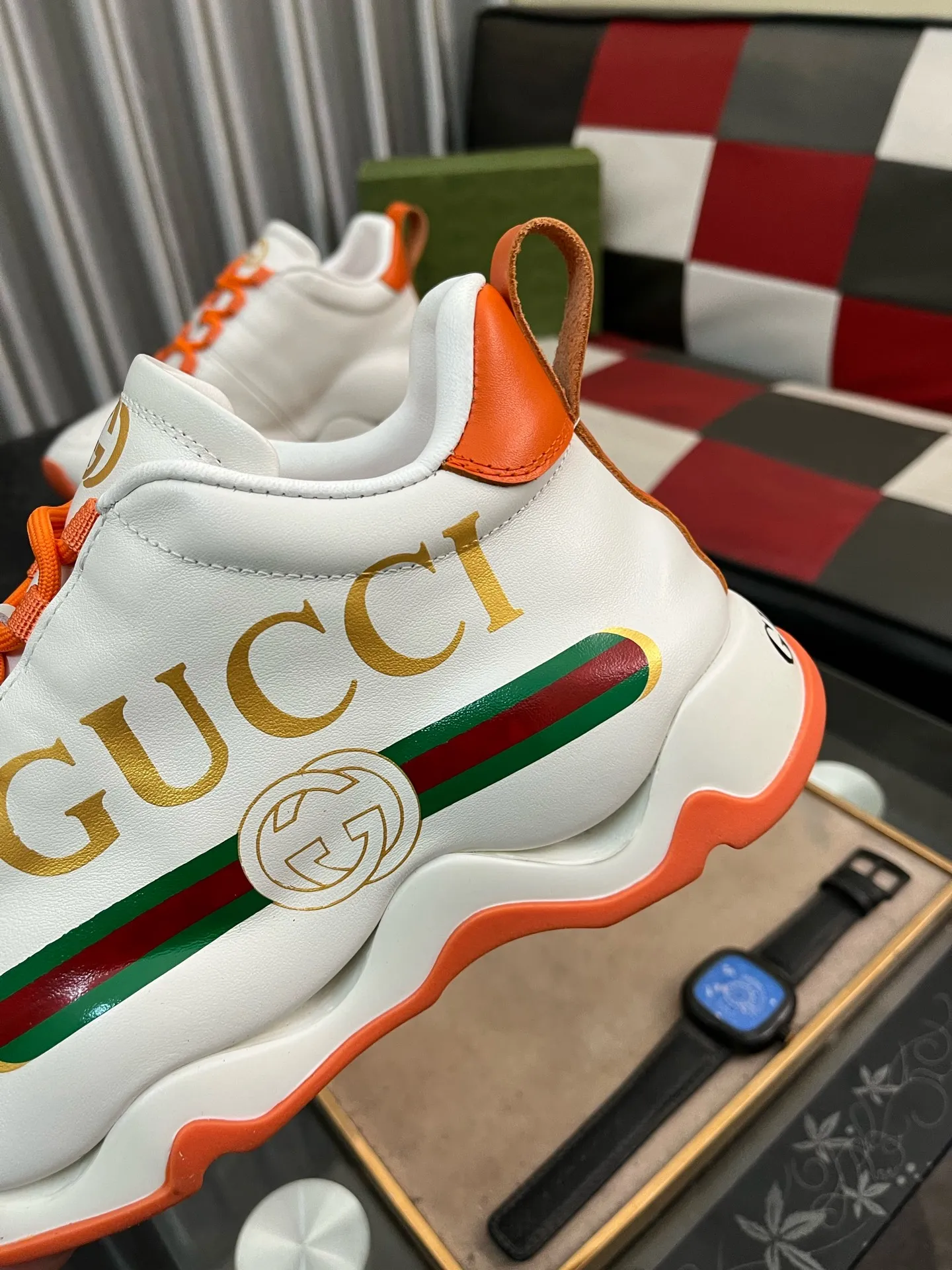 Men's shoes 💰640⌚️⌚️[Gucci] Gucci's latest casual men's shoes, welcome to 1:1 comparison, the most popular Hong Kong counter casual shoes, counter quality, support inspection, high-quality workmanship, the upper is made of Italian imported calfskin, breathable mesh insole original fashion sports outsole, casual fashion, high-end quality, size: 38-442️⃣Colors available